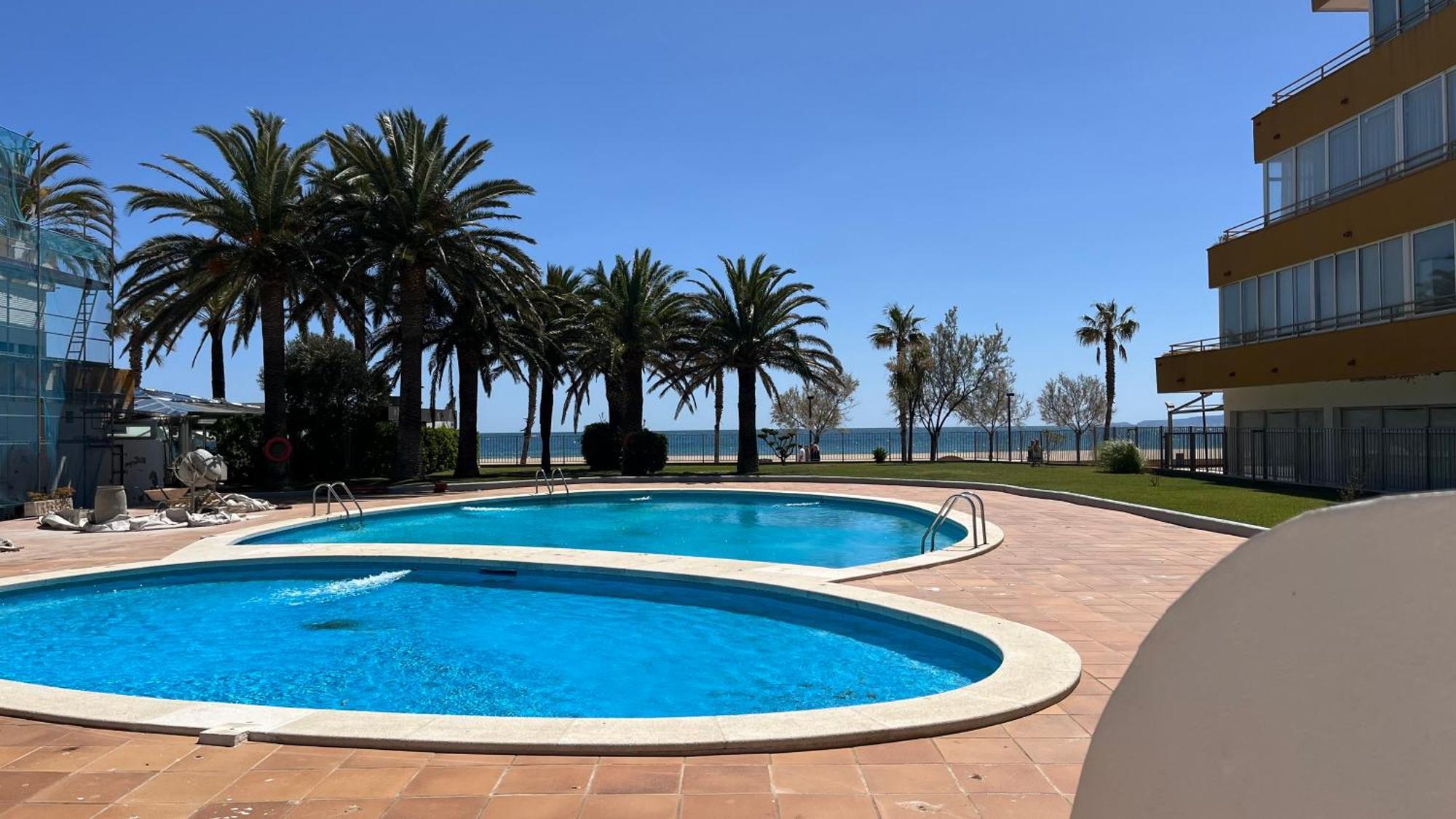 Apartamiento Vista Al Mar - Holiday Center En Roses Ngoại thất bức ảnh